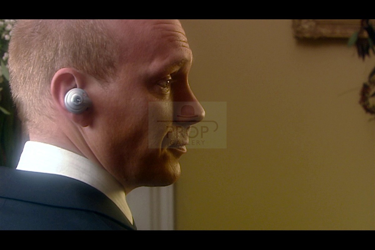 The Prop Gallery | Cybus Industries earpiece - Rise of the Cybermen/The Age  of Steel