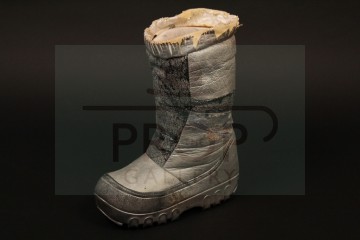 Adric (Matthew Waterhouse) space boot - Four to Doomsday