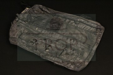 Cooper (Richard T. Jones) spacesuit utility pouch