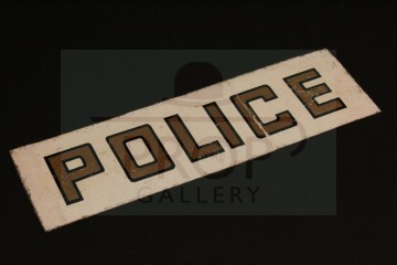 Magnetic police car sign