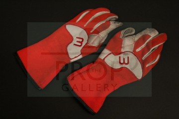 Jeff Tracy (Bill Paxton) gloves