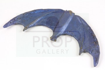 Robin (Burt Ward) stunt Batarang