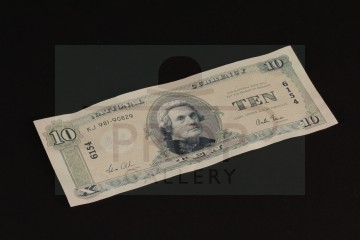$10 banknote
