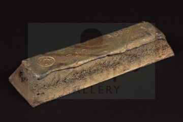 Faux gold bar