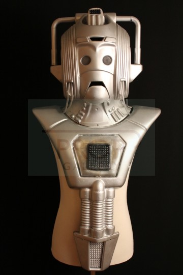 Cyberman helmet and chest unit - Earthshock