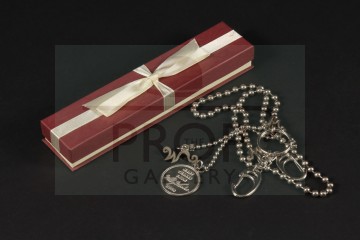 Johnny Depp (Willy Wonka) keychain crew gift