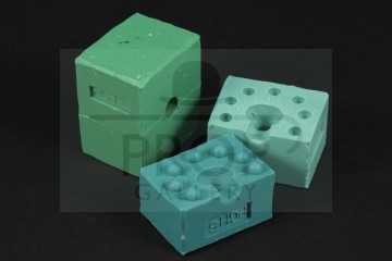 Pingu face moulds