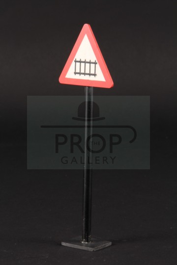 Level crossing road sign