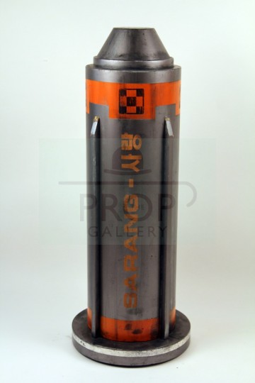 Helium-3 canister