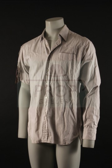 Zeus Carver (Samuel L. Jackson) distressed shirt
