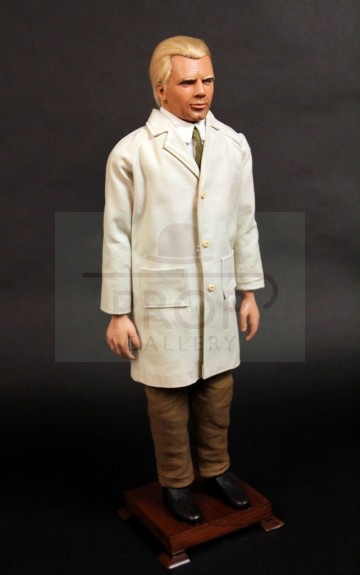 Professor Ian McClaine puppet