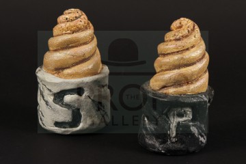 Salt & pepper shakers