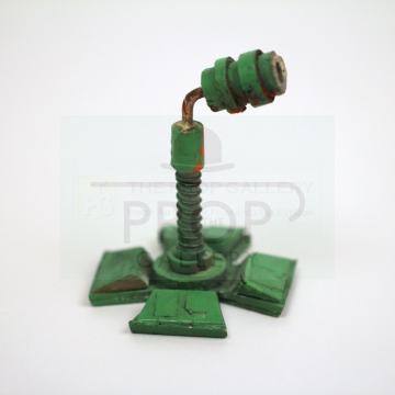 Starbug filming miniature leg