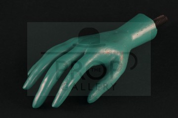 Alien puppet hand