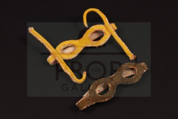 Puppet goggles