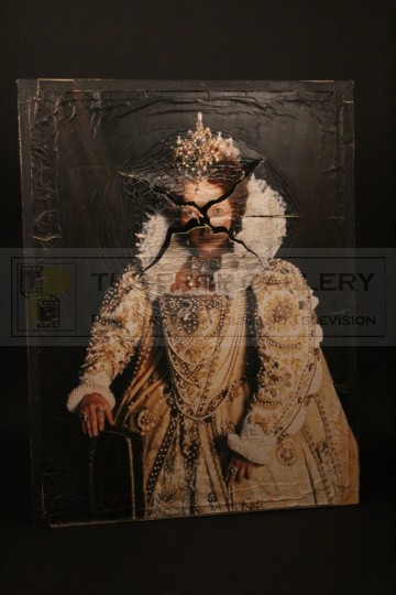 Queenie (Miranda Richardson) portrait