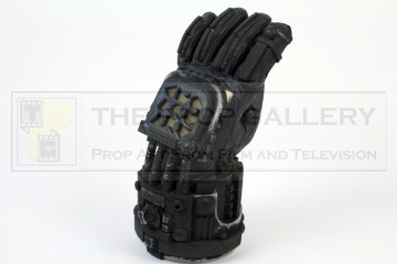 Time gauntlet glove - The Inquisitor