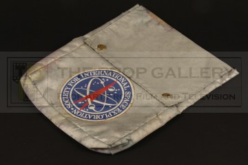 Marine spacesuit utility pouch