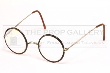 The Prop Gallery | Danka Dresner (Anna Mucha) spectacles