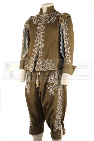 Duke of Buckingham (Simon Ward) costume