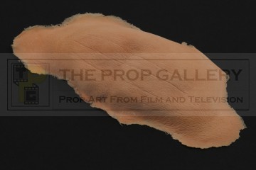 Clifford Worley (Dennis Hopper) prosthetic forehead appliance