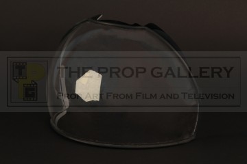 Sam Bell (Sam Rockwell) space helmet visor