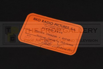 Donnie Dunagan (Peter Carey) RKO Radio Pictures studio pass