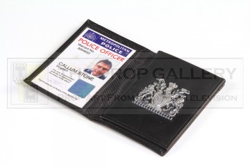 Sgt Callum Stone (Sam Callis) police identification wallet