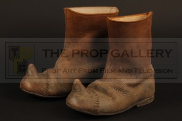 Trumpkin (Peter Dinklage) boots
