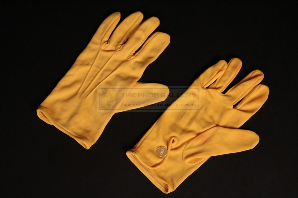 Doctor deals who gloves