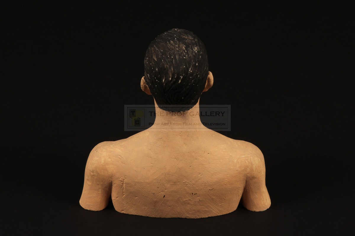 The Prop Gallery | James Bond & Christmas Jones maquette busts