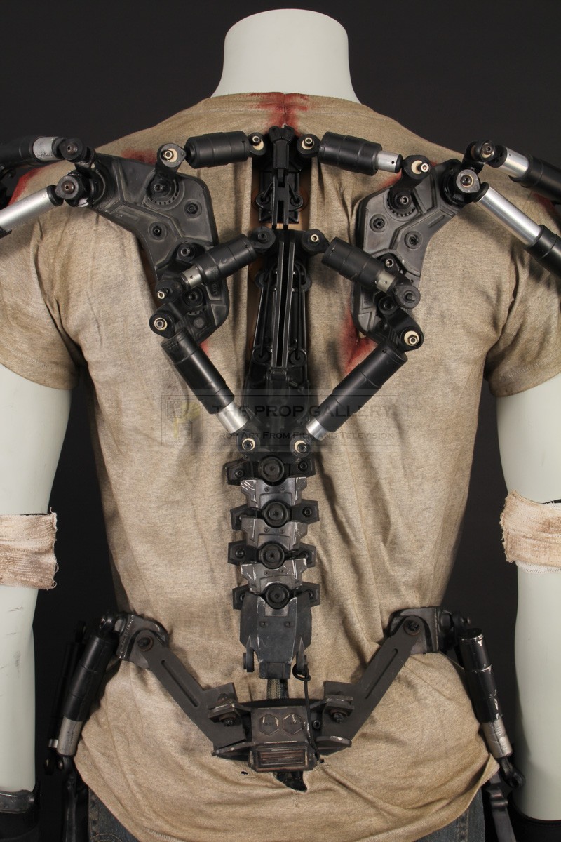 The Prop Gallery | Max (Matt Damon) costume & HULC exoskeleton