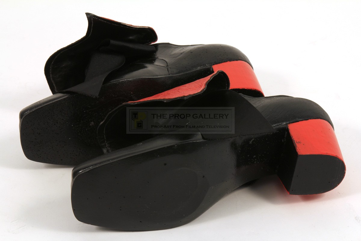 The Prop Gallery  Captain Hook (Dustin Hoffman) shoes