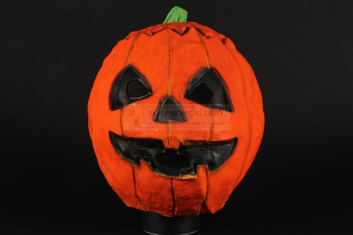 The Prop Gallery Silver Shamrock Jack O Lantern Mask The Prop Gallery Silver Shamrock Jack O Lantern Mask