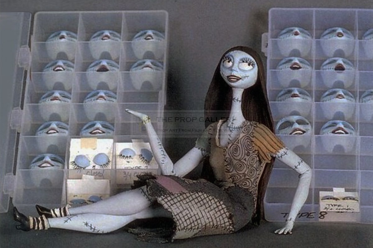 The Prop Gallery Sally puppet head