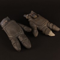 Sontaran gloves - The Sontaran Stratagem/The Poison Sky