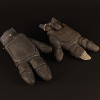 Sontaran gloves - The Sontaran Stratagem/The Poison Sky