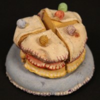 Cake & plate miniature