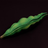 Pea pod candy