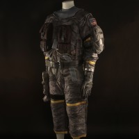 Justin (Jack Noseworthy) stunt spacesuit