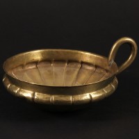 Alexander (Colin Farrell) poisoned cup