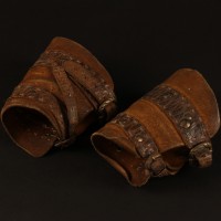 Dwarf wrist guards