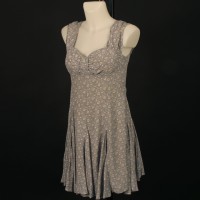 Kay Davies (Meg Ryan) dress