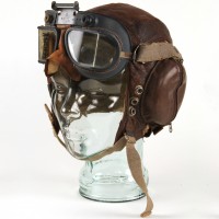 Colin Harvey (Christopher Plummer) flying helmet & goggles