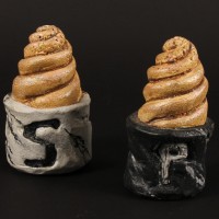 Salt & pepper shakers