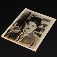 Vintage 10" x 8" publicity still - The Tramp (Charlie Chaplin) 