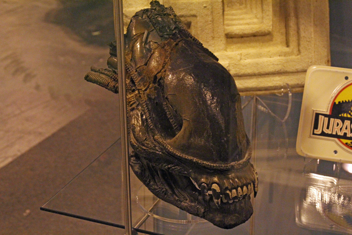 The Prop Gallery exhibit original alien head from James Cameron's Aliens.