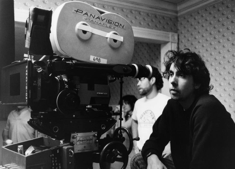 Tim Burton behind the scenes on Beetlejuice.