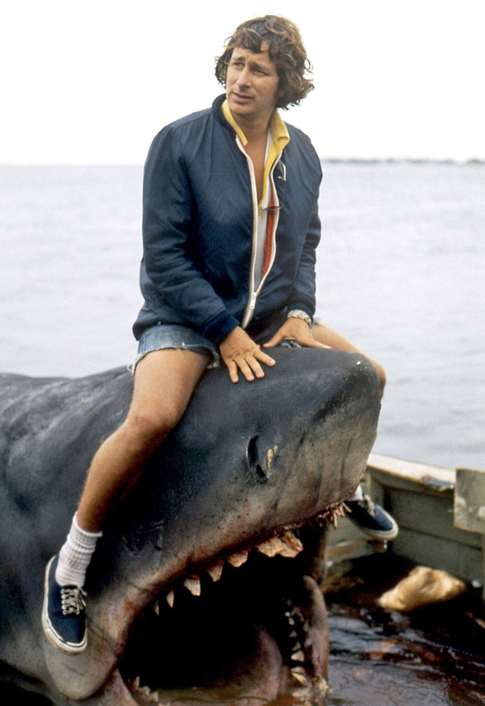 Steven Spielberg behind the scenes on Jaws (1975)